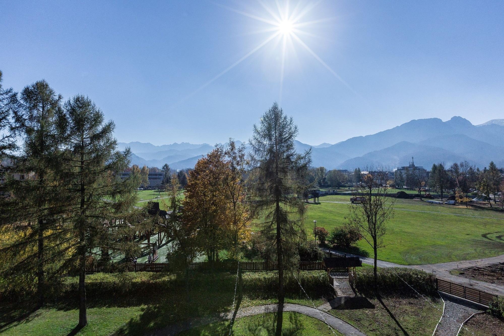 Hotel Helios 300M Od Krupowek Nowy Basen Od 12 Lipca Zakopane Zewnętrze zdjęcie